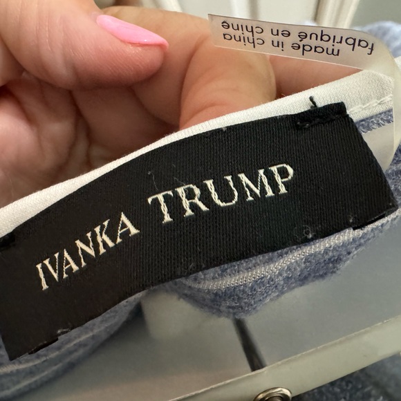 Ivanka Trump long sleeve top. Medium - Picture 3 of 5